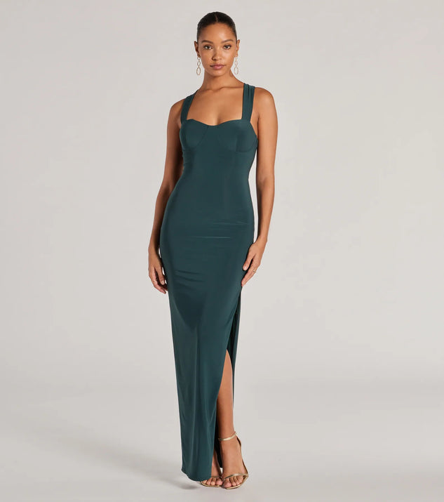 Make the big day unforgettable with the Marleigh Lace-Up High Slit Formal Dress, a gorgeous hunter green bridesmaid dress that balances elegance and affordability.