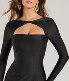 Make the big day unforgettable with the Veda Cutout Long Sleeve Formal Dress, a gorgeous black bridesmaid dress that balances elegance and affordability.