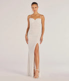 Turn heads at Prom 2025 in this white prom dress, where statement-making details meet the iconic style of the Milena Faux Pearl Mesh High Slit Mermaid Dress .