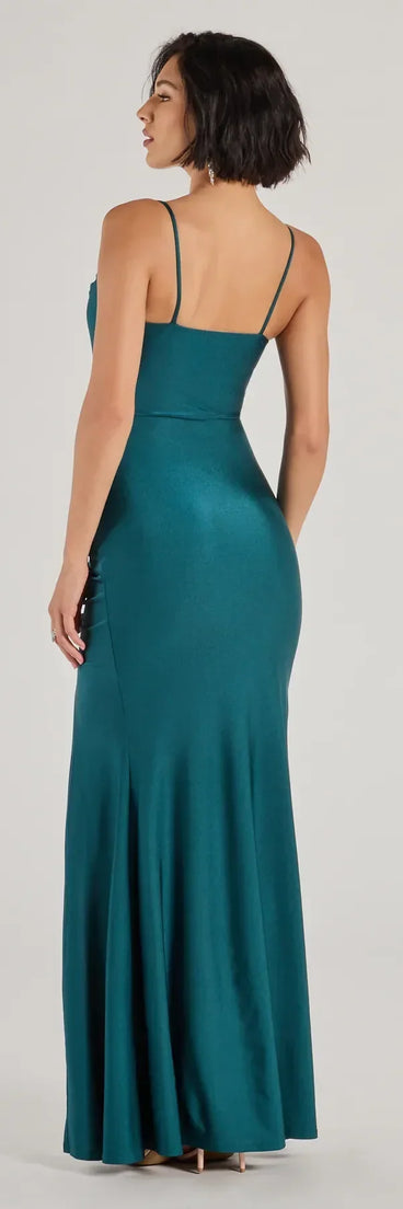 A stunning pick for an engagement photoshoot outfit or autumn wedding guest dress, this fall formal dress showcases the Marsha Cowl Neck Mermaid Formal Dress in hunter green with a graceful silhouette that captures the moment.