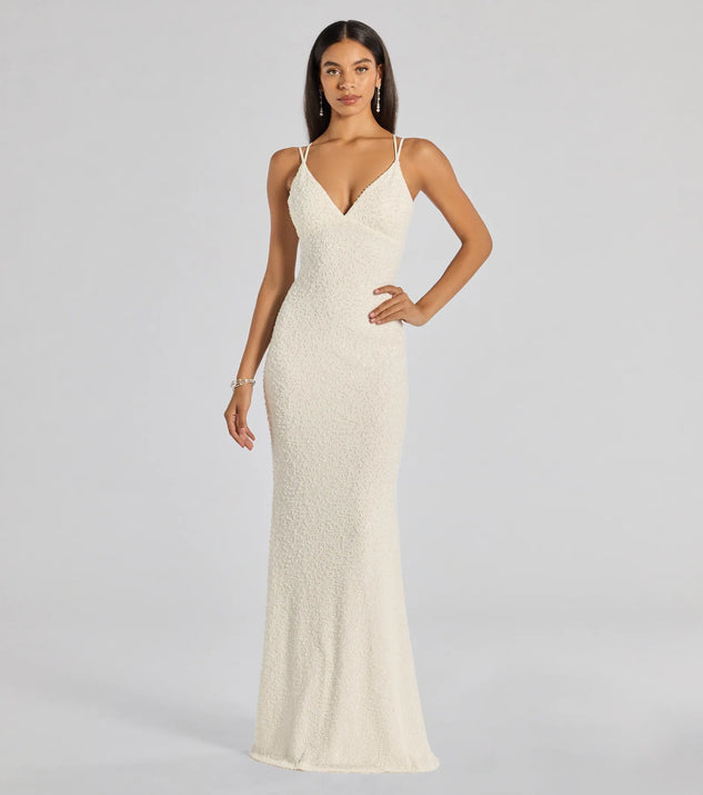 Step into milestone moments with the Danni Lace-Up Beaded Lace Column Dress, a standout in white dresses perfect for birdal showers, Easter celebrations, and 2025 grad looks.