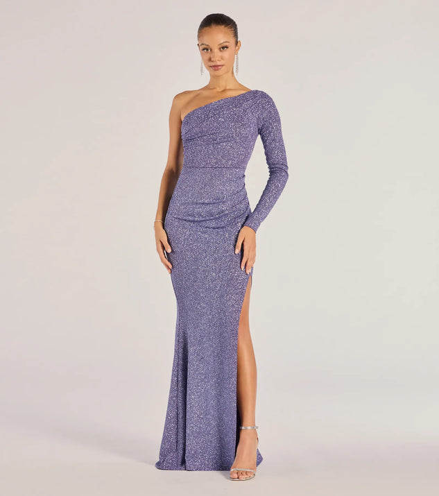 Turn heads at Prom 2025 in this slate prom dress, where statement-making details meet the iconic style of the Arianne One-Shoulder Glitter Mermaid Dress .