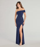 Step into Prom 2025 in a navy blue prom dress, where unique Windsor accents and the standout Malani Glitter Knit One-Shoulder Slim Dress style come together.