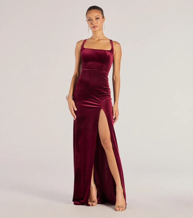 Turn heads at Prom 2025 in this burgundy prom dress, where statement-making details meet the iconic style of the Christina Lace-Up Back Velvet Dress .