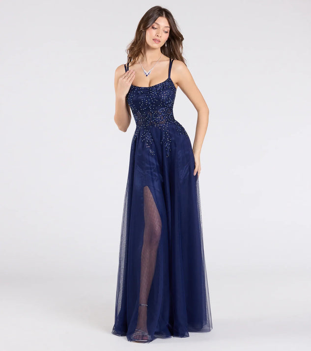 Turn heads at Prom 2025 in this navy blue prom dress, where statement-making details meet the iconic style of the Leslie Floral Applique Lace Up A-Line Formal Dress.