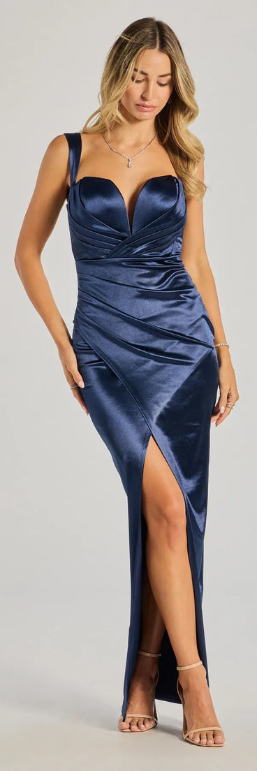 Make the big day unforgettable with the Niccola Satin Sweetheart Wrap Dress, a gorgeous navy blue bridesmaid dress that balances elegance and affordability.