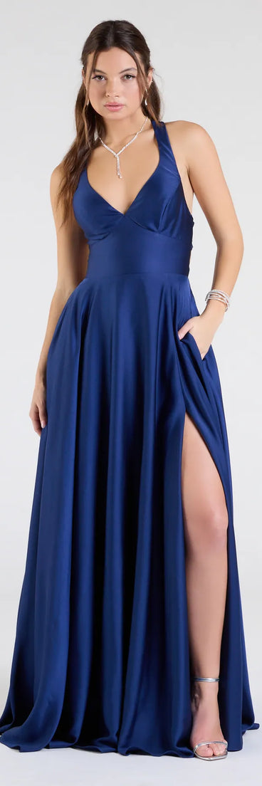 Feel instantly put-together in the Abbey Lace-Up Slit A-Line Satin Formal Dress in navy blue, a summer wedding guest dress designed for confident style and all-out celebration.