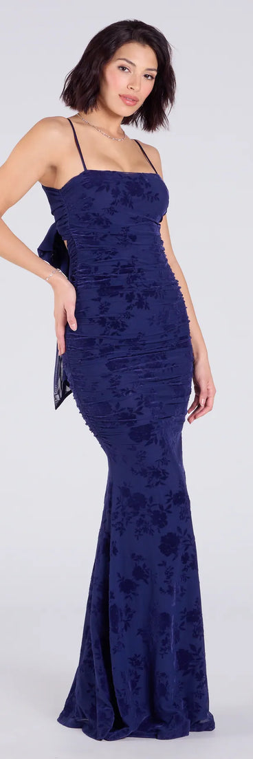 Feel instantly put-together in the Jaymie Tie-Back Floral Velvet Mermaid Formal Dress in navy blue, a stylish wedding guest dress designed for confident style and all-out celebration.