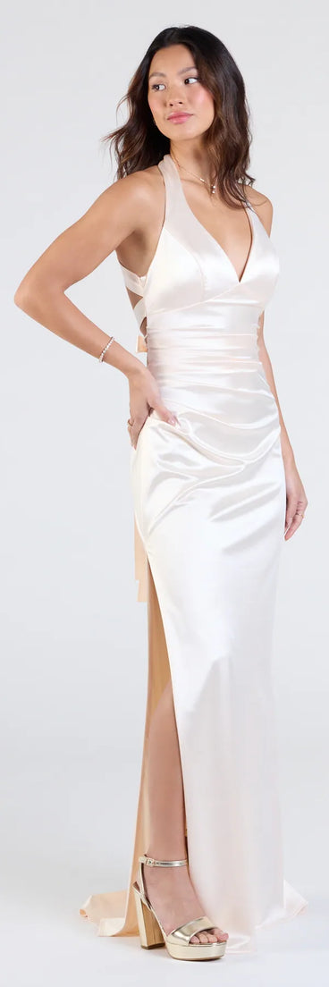 Feel instantly put-together in the Jamie Lace-Up Satin Formal Column Dress in ivory, a stylish wedding guest dress designed for confident style and all-out celebration.