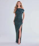 Flaunt your silhouette in the tight Stacy Off-Shoulder Slit Bodycon Formal Dress in hunter green, a bodycon dress that empowers your look with bold style and effortless edge.