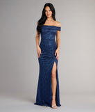 Style your seasonal looks with the Alina Glitter Off-The-Shoulder Mermaid Formal Dress, a trend-right, fall dress designed for any plan on your calendar with new and unqiue details.