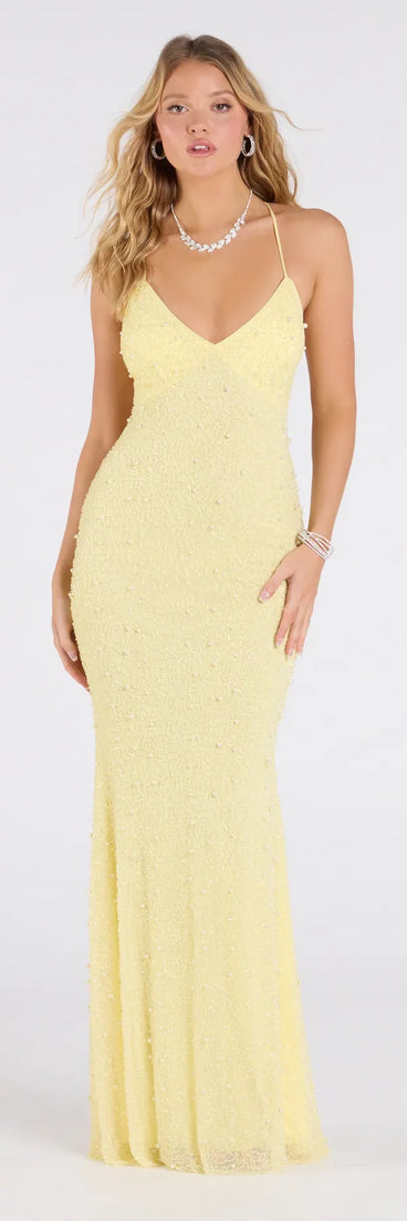 Feel instantly put-together in the Marlene Lace-Up Mermaid Beaded Pearl Formal Dress in yellow, a summer wedding guest dress designed for confident style and all-out celebration.