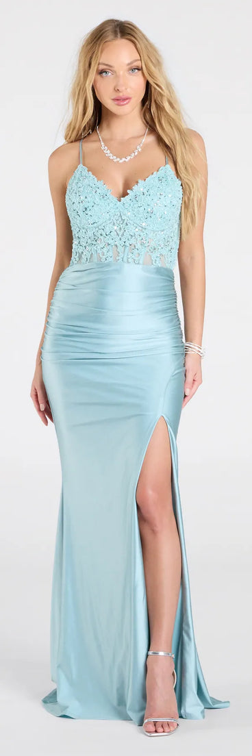 Make the big day unforgettable with the Lynette Embroidered Corset Slit Mermaid Formal Dress, a gorgeous light blue bridesmaid dress that balances elegance and affordability.