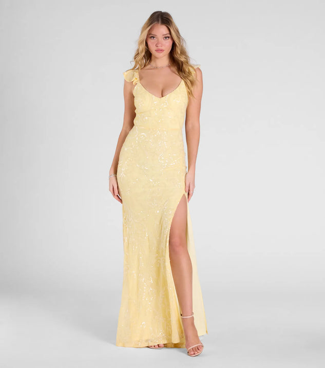 The Estella V-Neck Column Long Sequin Formal Dress in luxe yellow fabric, a stunning prom dress with statement details designed to make a bold impression at Prom 2025.