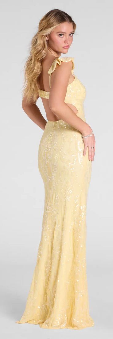 The Estella V-Neck Column Long Sequin Formal Dress in luxe yellow fabric, a stunning HOCO dress with statement details designed to make a bold impression at Homecoming 2025.