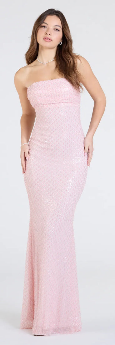 Own the spotlight in the Adrianna Strapless Mermaid Sequin Bead Formal Dress, a pink formal dress crafted to deliver luxe style for summer weddings, Army Balls, or any special event.