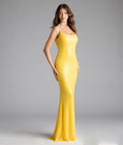 Turn heads at Prom 2025 in this yellow prom dress, where statement-making details meet the iconic style of the Amal Open Back Mermaid Bead Sequin Formal Dress.