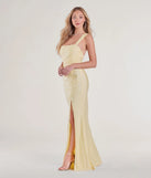 Own every entrance in the Irene Open Back Slit Column Formal Dress, a yellow party dress perfect for milestone birthdays and grad parties, or dancing through summer nights and unforgettable bachelorette celebrations.