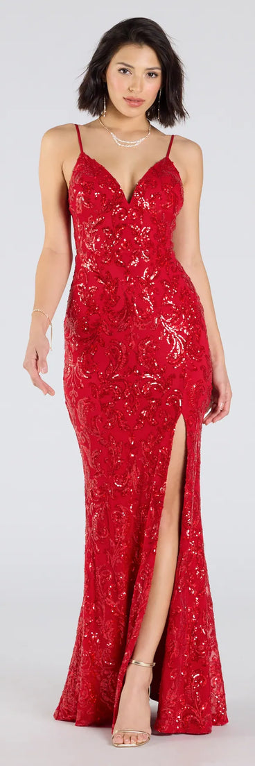 Make a bold statement in the Cecelia Low Back Mermaid Sequin Formal Dress in red, the perfect fall dress for weddings, cocktail hours, nights out, and/or seasonal celebrations.