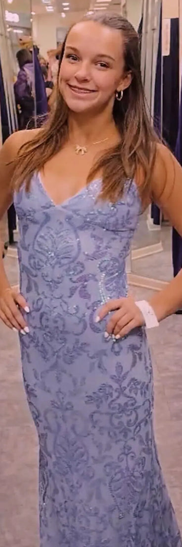 Turn heads at Prom 2025 in this periwinkle prom dress, where statement-making details meet the iconic style of the Jessica Lace-Up Mermaid Sequin Formal Dress.