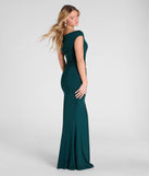 The Teagan Sleeveless Cowl Neck Slim Formal Dress in hunter is a stunning green prom dress designed to capture attention with its fresh or bold color and effortlessly stylish silhouette.