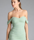 Turn heads at Prom 2025 in this sage green prom dress, where statement-making details meet the iconic style of the Ramona Off-The-Shoulder Mermaid Formal Dress.