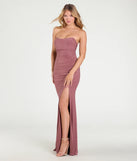 Make the big day unforgettable with the Everly Strapless Slit Mermaid Glitter Formal Dress, a gorgeous red bridesmaid dress that balances elegance and affordability.