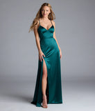 Feel instantly put-together in the Lynnea Lace-Up Slit A-Line Satin Formal Dress in hunter green, a summer wedding guest dress designed for confident style and all-out celebration.