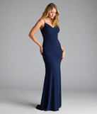 Step into summer looking effortlessly chic in the Edna Open Back Mermaid Formal Dress in navy blue, a must-have Windsor dress for your warm-weather wardrobe.