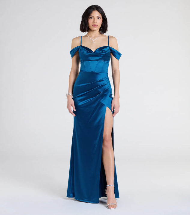 Turn heads at Prom 2025 in this teal prom dress, where statement-making details meet the iconic style of the Trista Cold Shoulder Slit Satin Formal Dress.