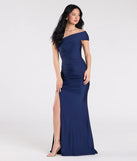 Make a bold statement in the Mona Off-Shoulder Slit Mermaid Formal Dress in navy blue, the perfect spring dress for weddings, cocktail hours, nights out, and/or seasonal celebrations.
