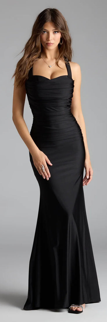 Feel instantly put-together in the Nadia Lace-Up Mermaid Formal Dress in black, a summer wedding guest dress designed for confident style and all-out celebration.