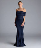 Turn heads at Prom 2025 in this navy blue prom dress, where statement-making details meet the iconic style of the Nastassia Off-The-Shoulder Mermaid Glitter Formal Dress.