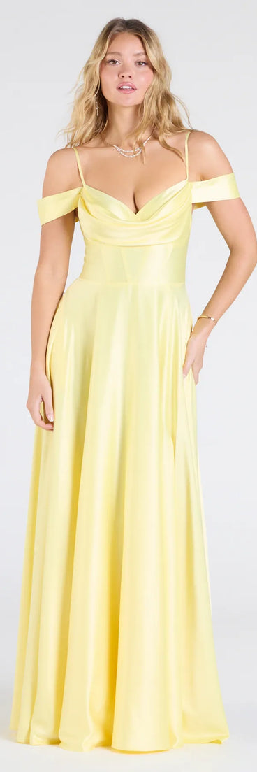 The Alira Cold Shoulder A-Line Satin Formal Dress is your new go-to yellow dress—effortless, versatile, and made to update your fall style in seconds.