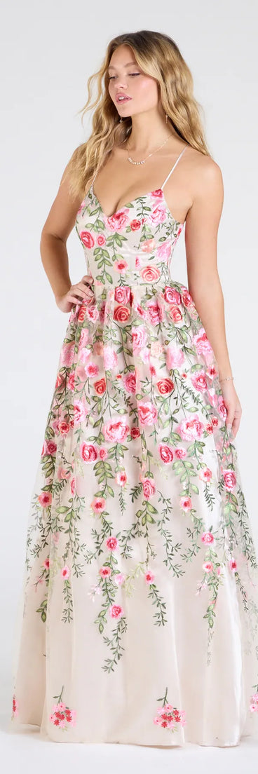 Make a bold statement in the Felicity Lace-Up A-Line Floral Tulle Ball Gown in nude, the perfect summer dress for weddings, cocktail hours, nights out, and/or seasonal celebrations.