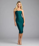 Feel instantly put-together in the Classy Chic Strapless Knit Midi Dress in hunter green, a summer wedding guest dress designed for confident style and all-out celebration.