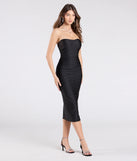 With its mid-calf hem and popular flattering fit, the Fabulous Allure Strapless Bodycon Midi Dress in black nails the balance of trend and ease, redefining go-to midi dresses for any occasion.
