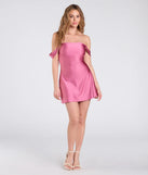 Own every entrance in the Classics Lover Off-The-Shoulder Satin A-Line Mini Dress, a mauve party dress perfect for milestone birthdays and grad parties, or dancing through summer nights and unforgettable bachelorette celebrations.