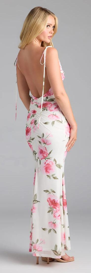 Soak up the season in the Now In Bloom Open Back Floral Maxi Dress, a ivory sundress styled for easy days, outdoor plans, and everything in between.