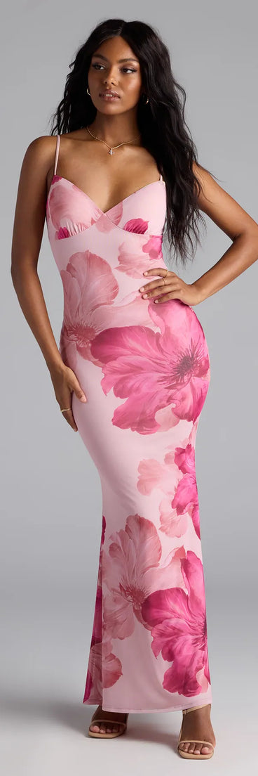 Feel instantly put-together in the Vacay Muse Floral Mesh Maxi Dress in pink, a summer wedding guest dress designed for confident style and all-out celebration.