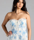 Soak up the season in the Sweetest Impression Floral Strapless Skater Dress, a white sundress styled for easy days, outdoor plans, and everything in between.