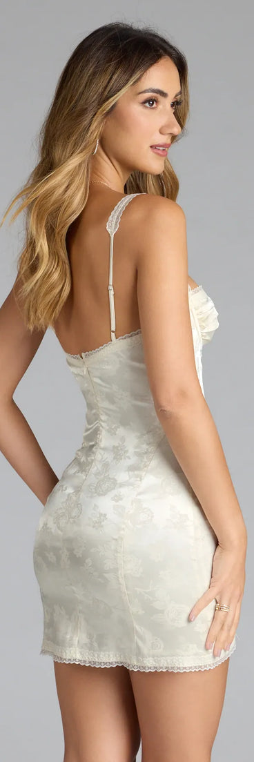 Shine with confidence, elegance, and standout style in the All In Love Sweetheart Lace Trim Satin Mini Dress—a white graduation dress designed with a fresh silhouette and the latest trends.