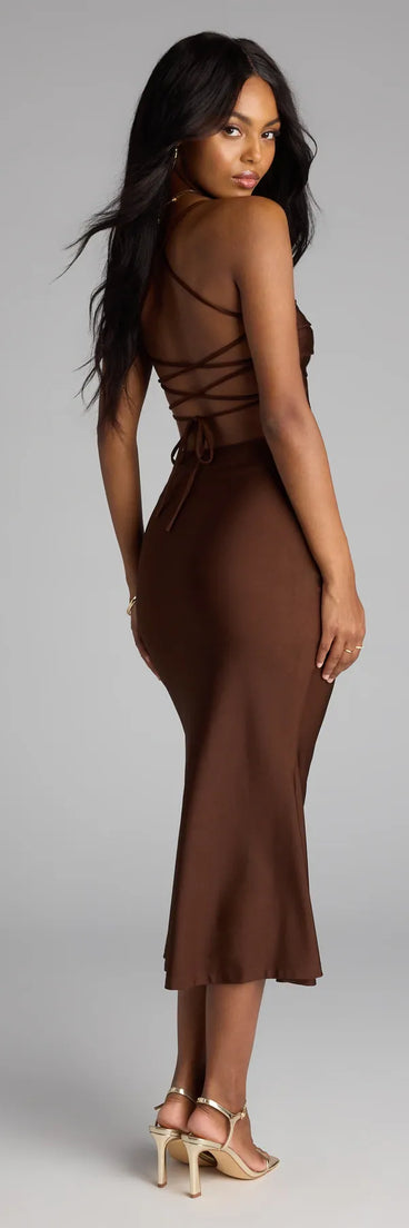 Style your seasonal looks with the Love Story Loading Lace-Up Midi Dress, a trend-right, brown fall dress designed for any plan on your calendar with new and unqiue details.