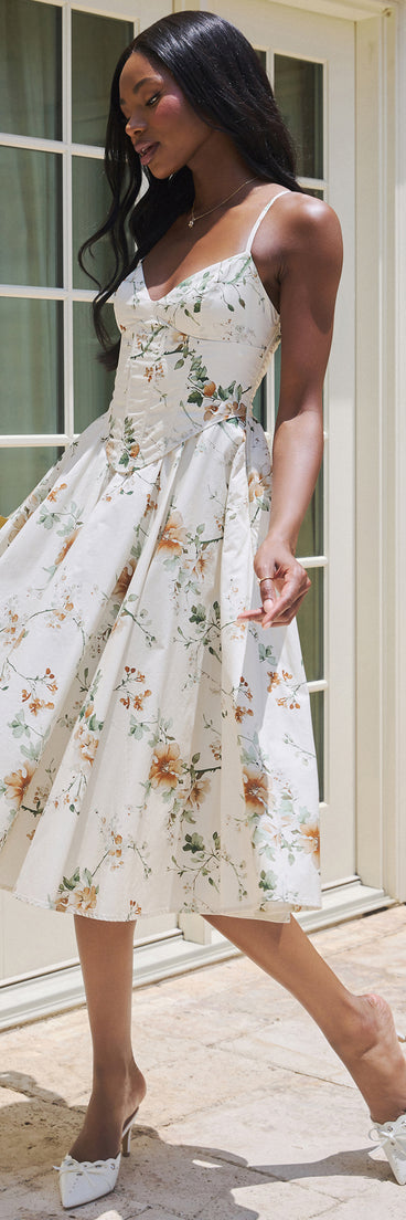 Style your seasonal looks with the Garden Party Goals Floral Corset A-Line Midi Dress, a trend-right, fall dress designed for any plan on your calendar with new and unqiue details.