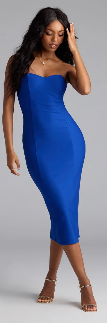 Feel instantly put-together in the Serving Chic Vibes Strapless Bodycon Midi Dress in royal blue, a stylish wedding guest dress designed for confident style and all-out celebration.