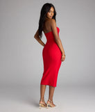 Style your seasonal looks with the Serving Chic Vibes Strapless Bodycon Midi Dress, a trend-right, red fall dress designed for any plan on your calendar with new and unqiue details.
