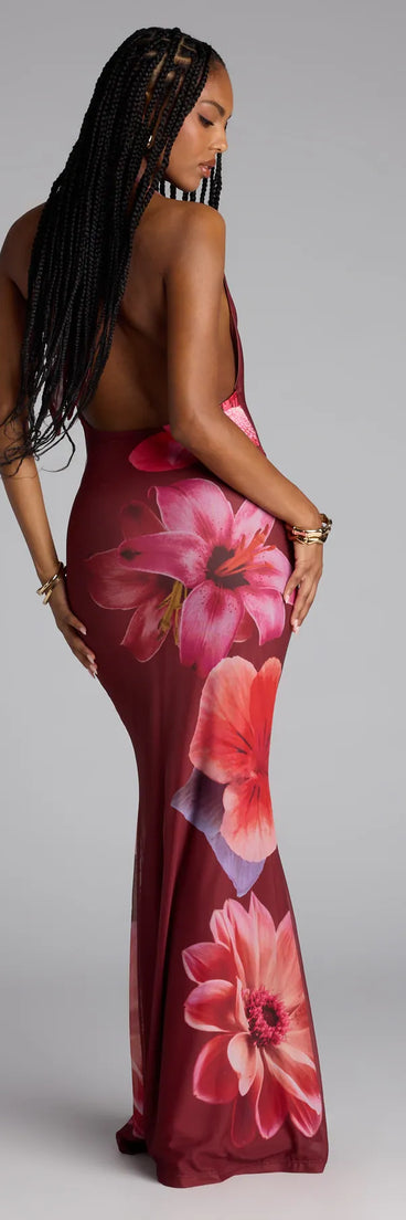 Style your seasonal looks with the Amalfi Coast Plunge Neck Mermaid Floral Maxi Dress, a trend-right, burgundy fall dress designed for any plan on your calendar with new and unqiue details.