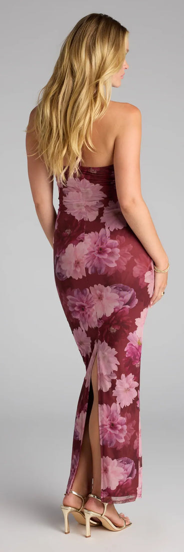 Style your seasonal looks with the Meet Me In Floral Mesh Maxi Dress, a trend-right, mauve fall dress designed for any plan on your calendar with new and unqiue details.