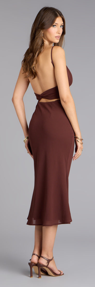 The Untamed Elegance Chiffon Low Back Midi Dress is your new go-to Windsor dress—effortless, versatile, and made to update your fall style in seconds.