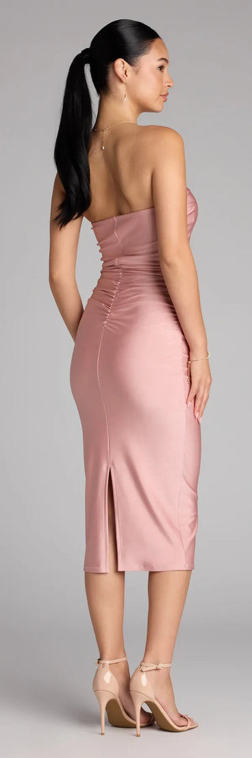 The Fabulous Allure Strapless Bodycon Midi Dress in rose features a flattering fit and mid-calf hem, redefining effortless midi dresses for any occasion.